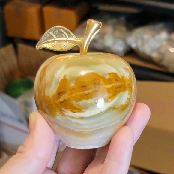 ONYX APPLE, Teacher Gifts, Crystals, Natural, Wiccan, Pagan, Gift Box Christmas - Picture 1 of 5